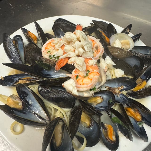 Linguine Pescatore.